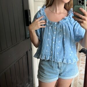 Levi’s Denim Floral Shirt with Ruffle. Size large